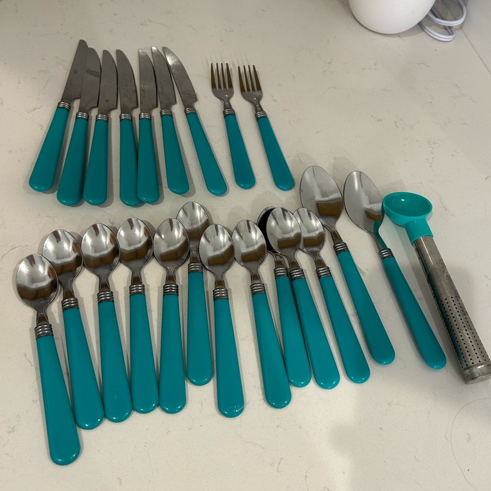Retro Turquoise Handle Flatware